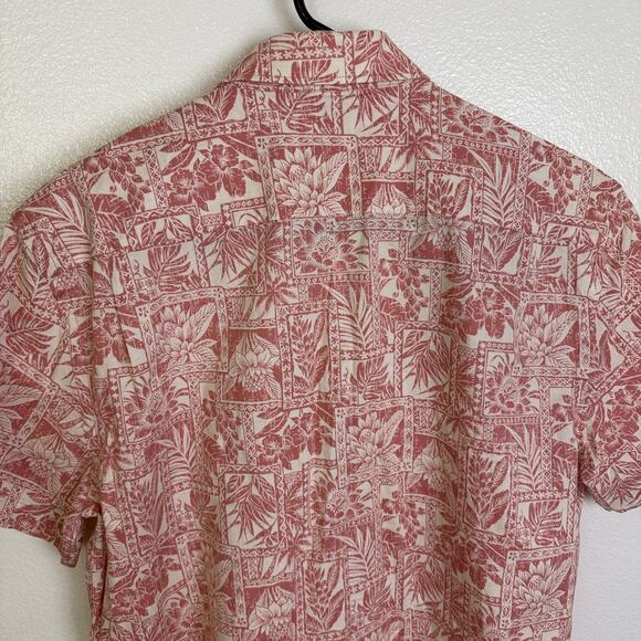 Faherty Playa Shirt Mens Medium Coral Tile Hawaiian Short Sleeve Button Floral - Picture 7 of 9